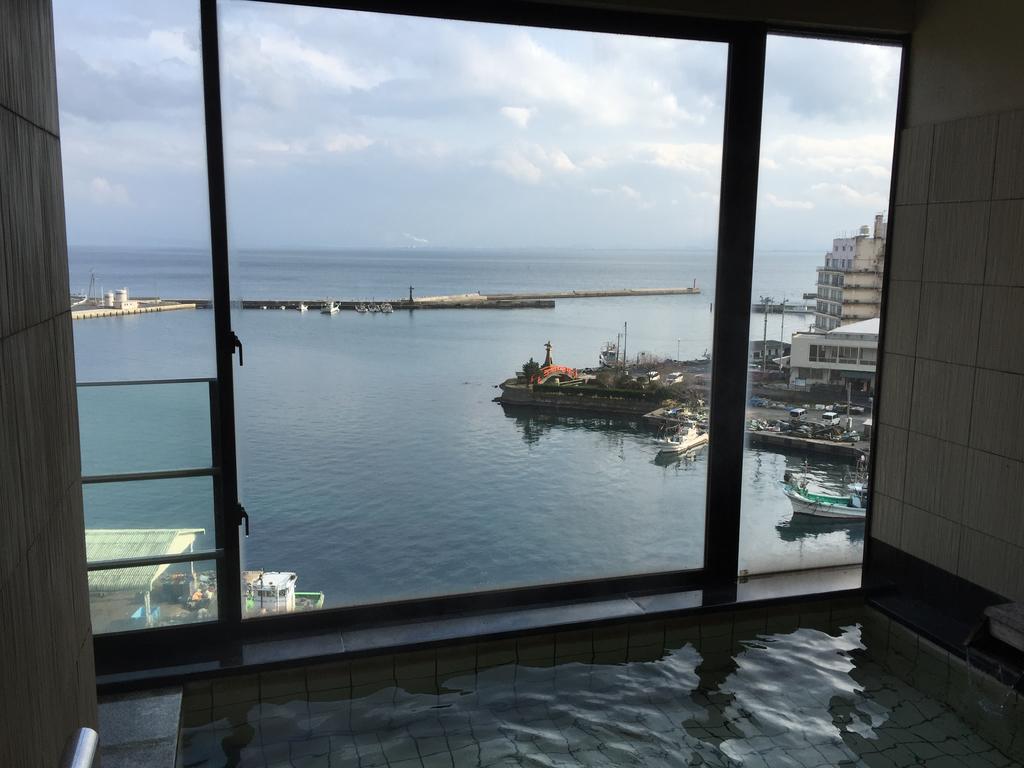 ホテル 美保館 美保関町 エクステリア 写真